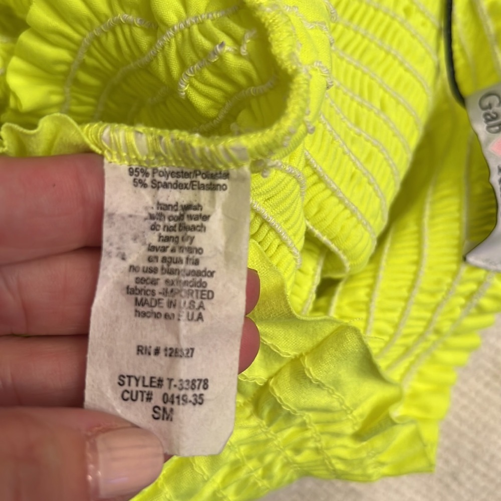 NWT Gab Kate smocked yellow tube top - Picture 6 of 6